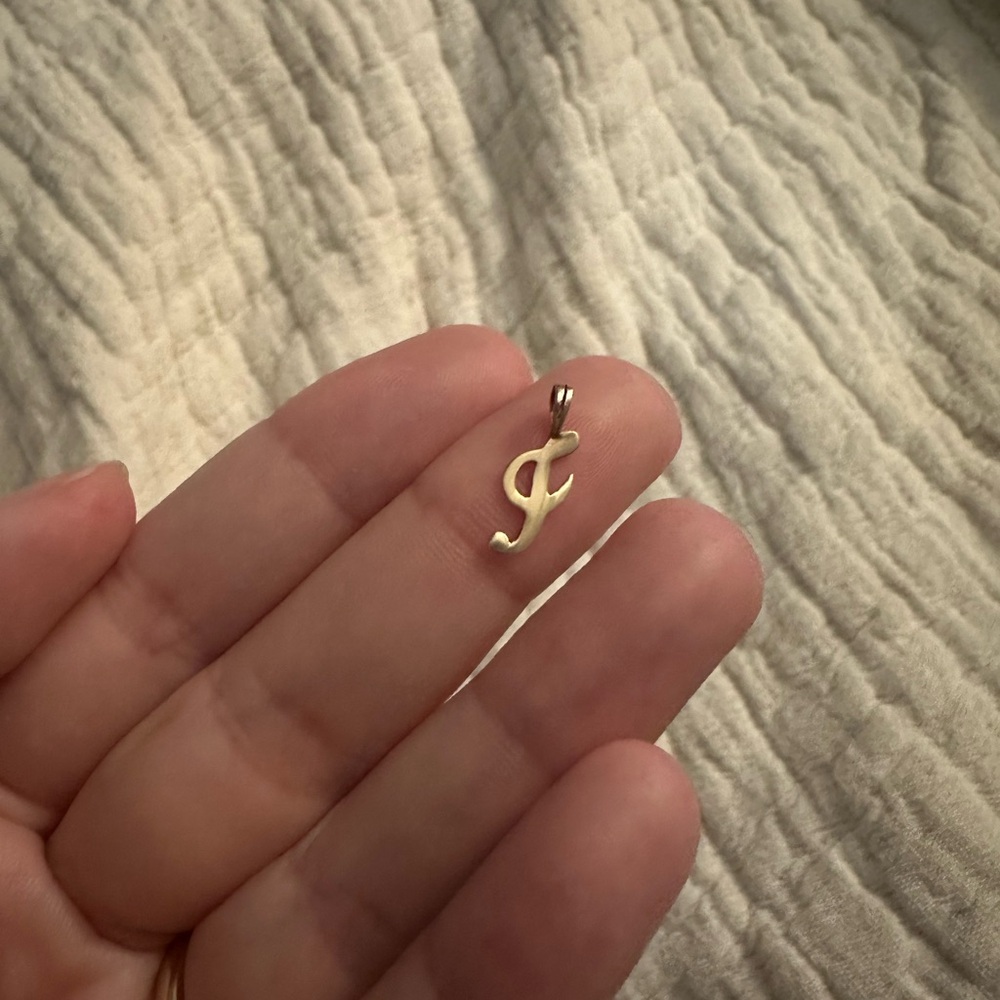 Vintage 14k letter charm J